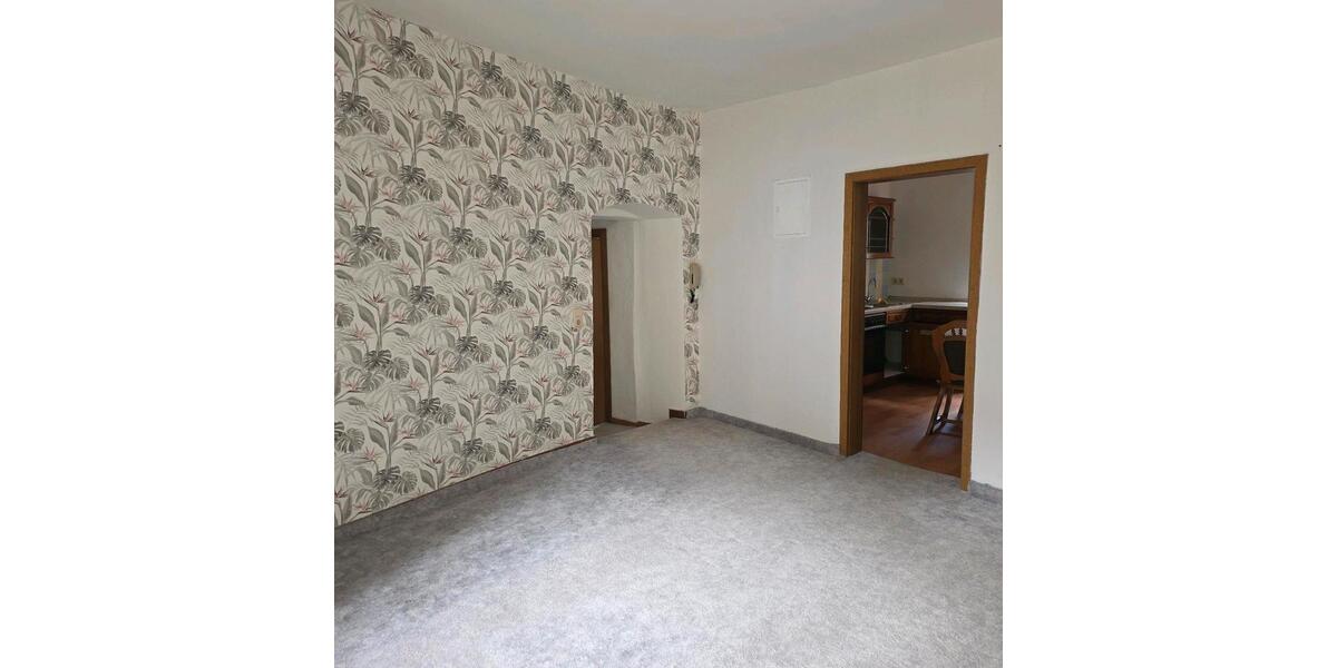 Etagenwohnung Ottweiler - 1 Zimmer, 30 m&sup2;, 320&euro; | Angebot:25975906