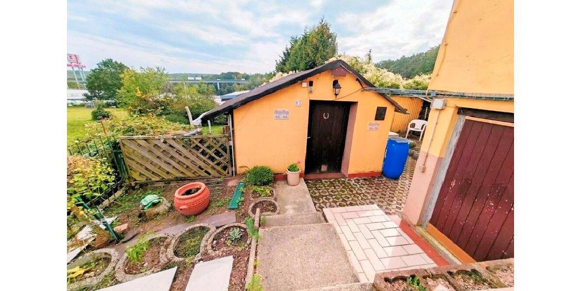 Einfamilienhaus Neunkirchen - 6 Zimmer, 120 m&sup2;, 127.000&euro; | Angebot:26024941