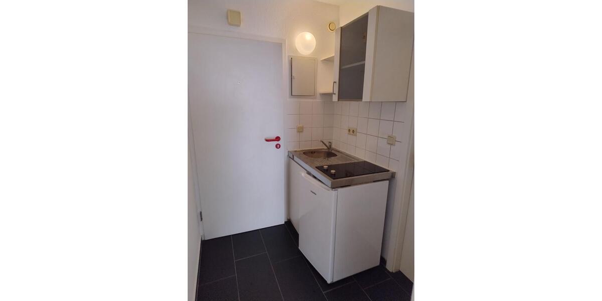 Dachgeschoßwohnung Saarbrücken Kieselhumes - 1 Zimmer, 22 m&sup2;, 484&euro; | Angebot:24651020