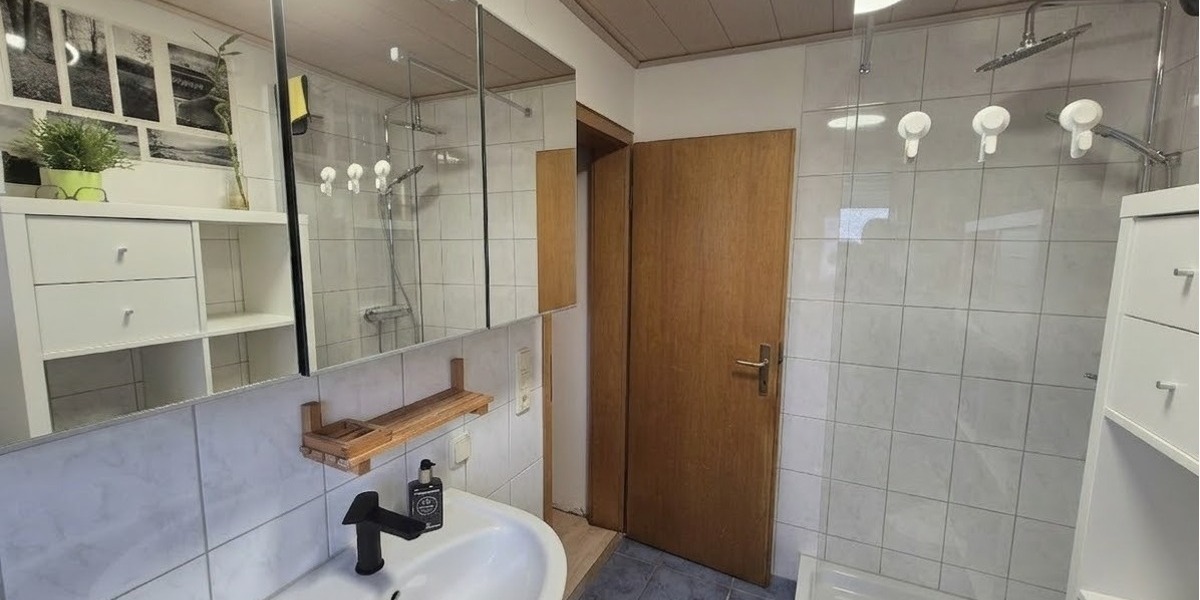 Ihr Hausprojekt in Illingen– Platz für 1–2-Familien mit Garten, Modernisierung bereits gestartet - Einfamilienhaus Illingen Hirzweiler | Angebot:25479862