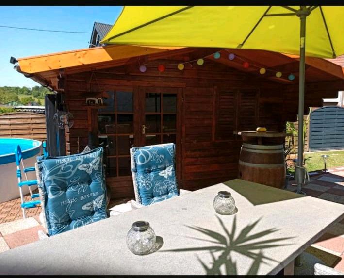 Mehrfamilienhaus, Wohnhaus Schiffweiler - 9 Zimmer, 300 m&sup2;, 233.000&euro; | Angebot:25988430