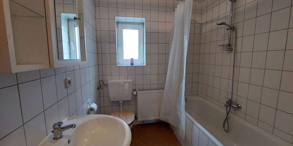 Etagenwohnung Pirmasens - 2 Zimmer, 50 m&sup2;, 350&euro; | Angebot:24868974