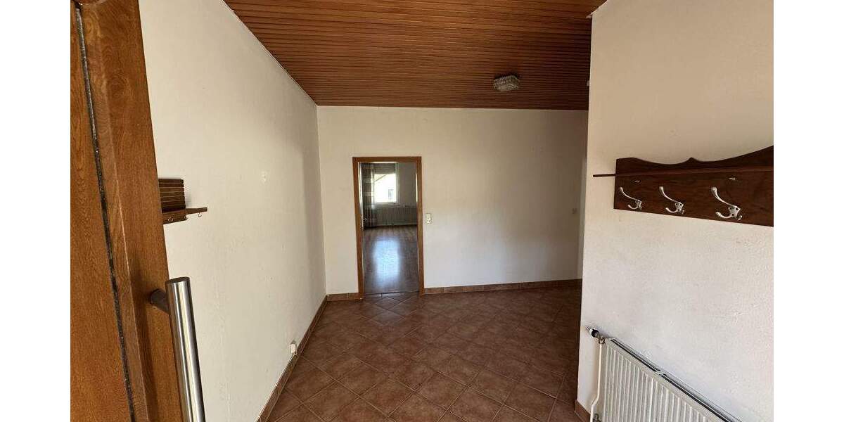 Mehrfamilienhaus, Wohnhaus Kottweiler-Schwanden Schwanden - 1 Zimmer, 395.000&euro; | Angebot:25776851