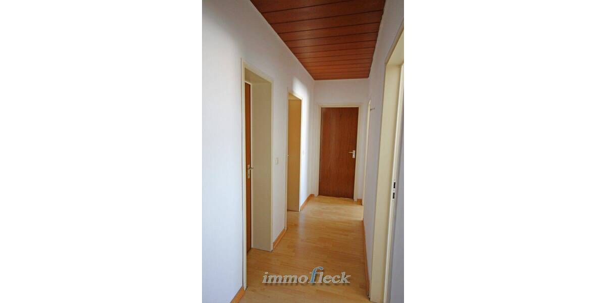 Etagenwohnung Saarbrücken Dudweiler - 4 Zimmer, 89 m&sup2;, 138.000&euro; | Angebot:26795957
