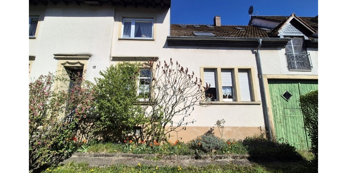 Raum für Ideen: Bauernhaus mit Mehrwert: Haupthaus und 4 vermietete Wohneinheiten - Mehrfamilienhaus, Wohnhaus Blieskastel-Böckweiler Böckweiler | Angebot:24411404