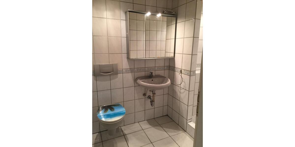 Reihenhaus Saarbrücken Brebach-Fechingen - 4 Zimmer, 150 m&sup2;, 800&euro; | Angebot:25986970