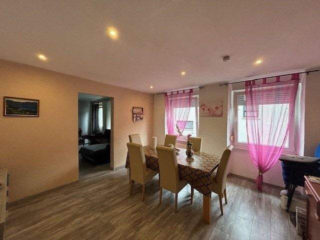 Reihenendhaus Sulzbach - 6 Zimmer, 175 m&sup2;, 87.000&euro; | Angebot:25686971