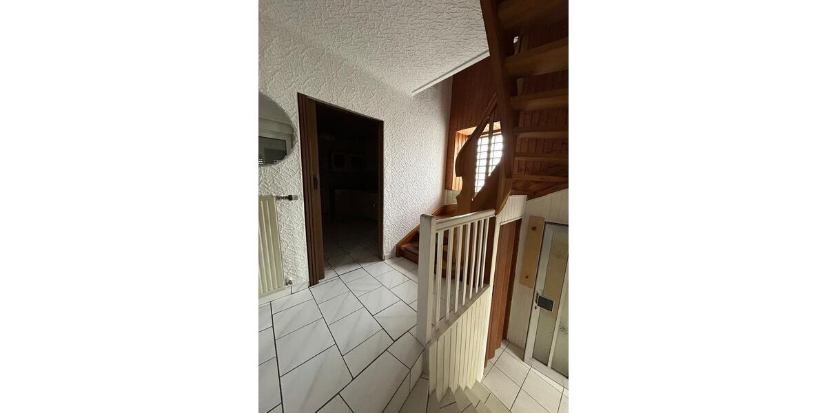 Einfamilienhaus Hermersberg - 6 Zimmer, 94 m&sup2;, 210.000&euro; | Angebot:26103828