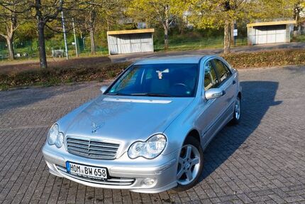 Mercedes-Benz C 180 166.000 km 2.400 &euro; Schönenberg-Kübelberg 66901