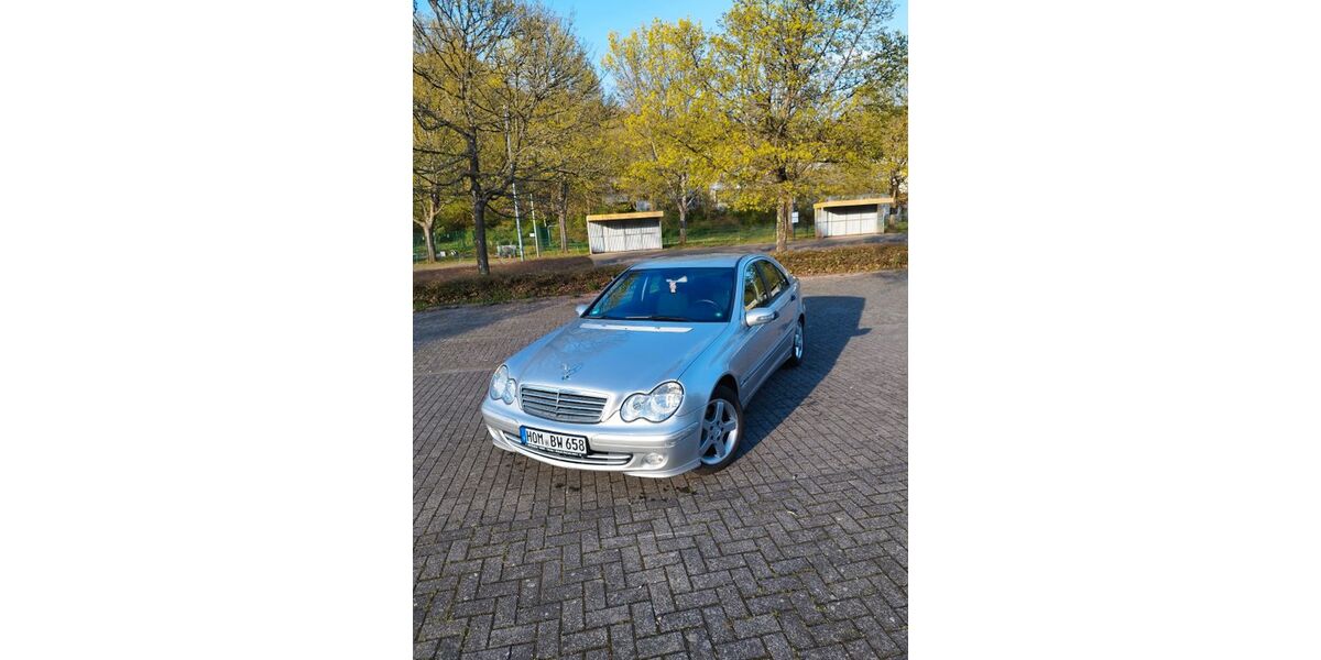 Mercedes-Benz C 180 166.000 km 2.800 &euro; Schönenberg-Kübelberg 66901