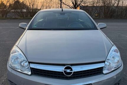 Opel Astra 193.899 km 2.399 &euro; Pirmasens 66953