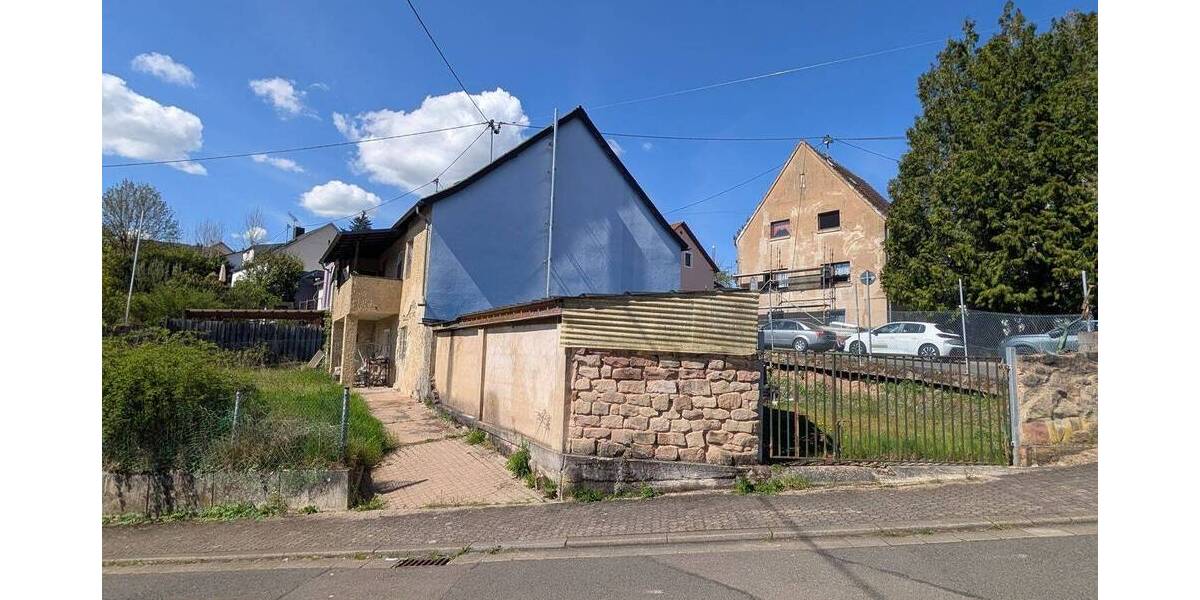 Einfamilienhaus Schiffweiler - 4 Zimmer, 104 m&sup2;, 156.000&euro; | Angebot:26556530