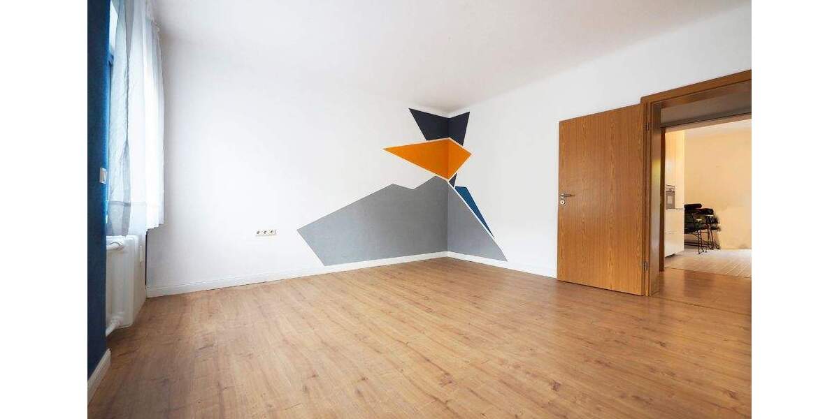 Etagenwohnung Saarbrücken Alt-Saarbrücken - 3 Zimmer, 98 m&sup2;, 189.000&euro; | Angebot:25737745
