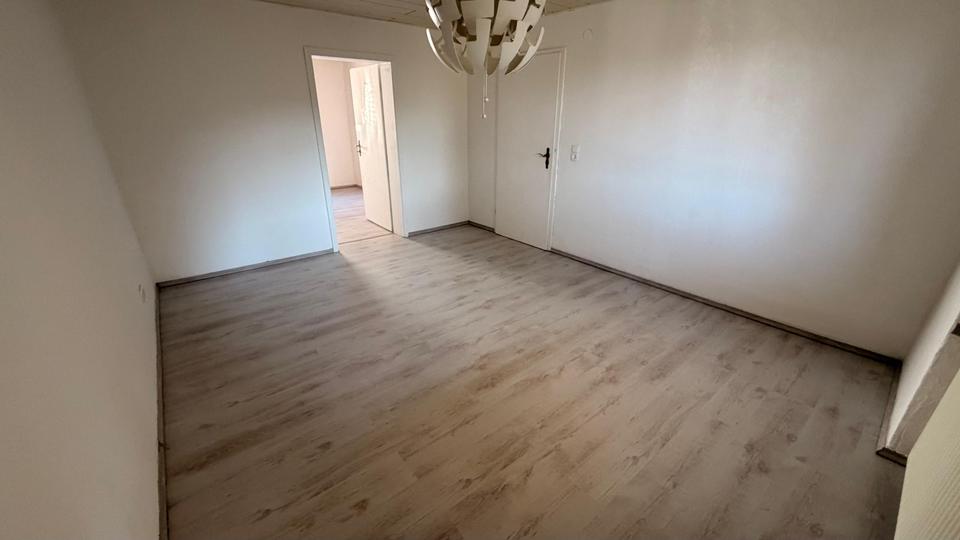 Hochparterre Queidersbach - 3 Zimmer, 93 m&sup2;, 1.000&euro; | Angebot:25975991