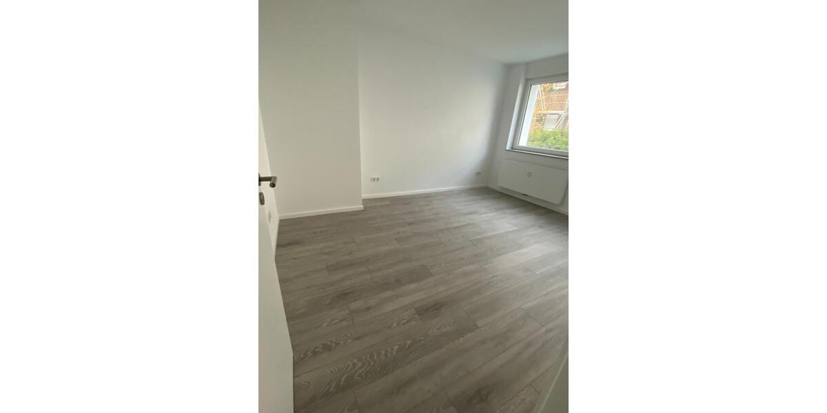 Etagenwohnung Saarbrücken Dudweiler - 2 Zimmer, 67 m&sup2;, 750&euro; | Angebot:24431660