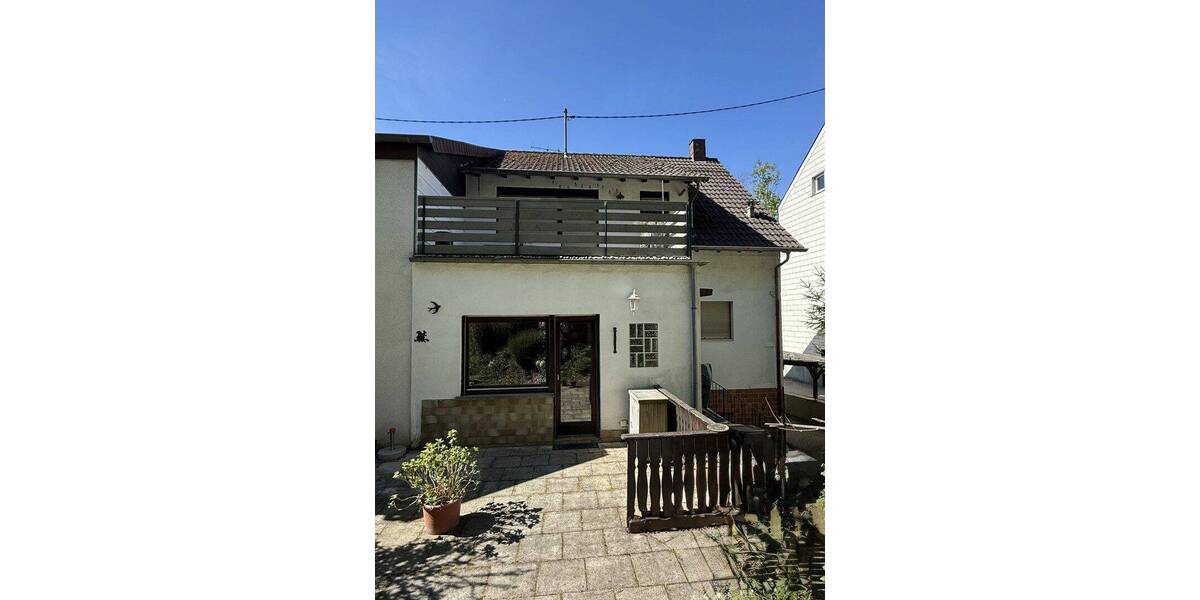 Einfamilienhaus Saarbrücken Dudweiler - 7 Zimmer, 140 m&sup2;, 199.000&euro; | Angebot:26840946