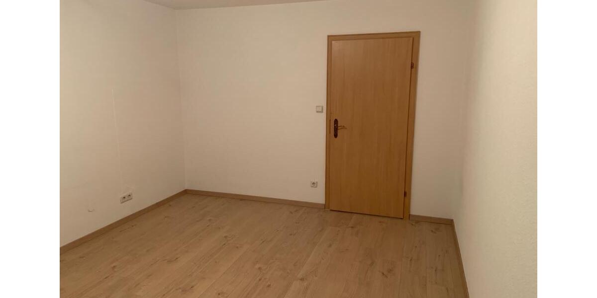 Etagenwohnung Zweibrücken - 3 Zimmer, 68 m&sup2;, 750&euro; | Angebot:25750559