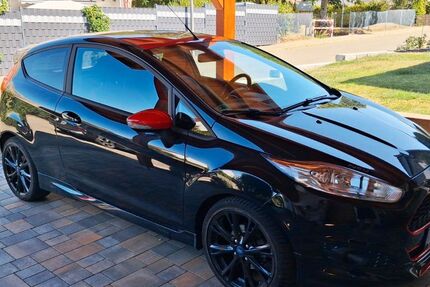 Ford Fiesta 47.500 km 7.300 &euro; Homburg 66424