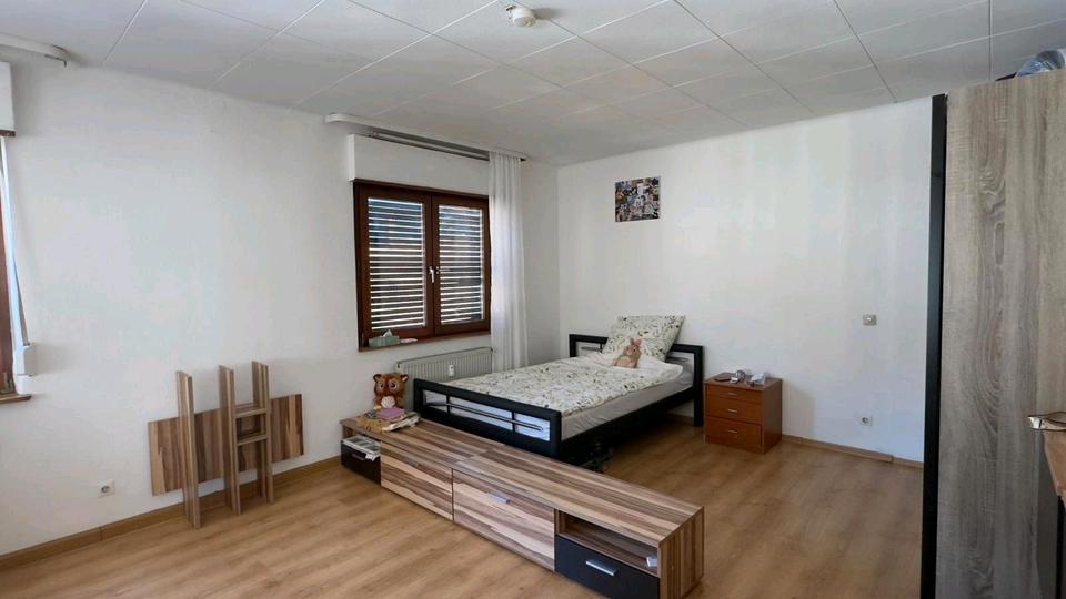 Etagenwohnung Saarbrücken - 1 Zimmer, 55 m&sup2;, 485&euro; | Angebot:26007928