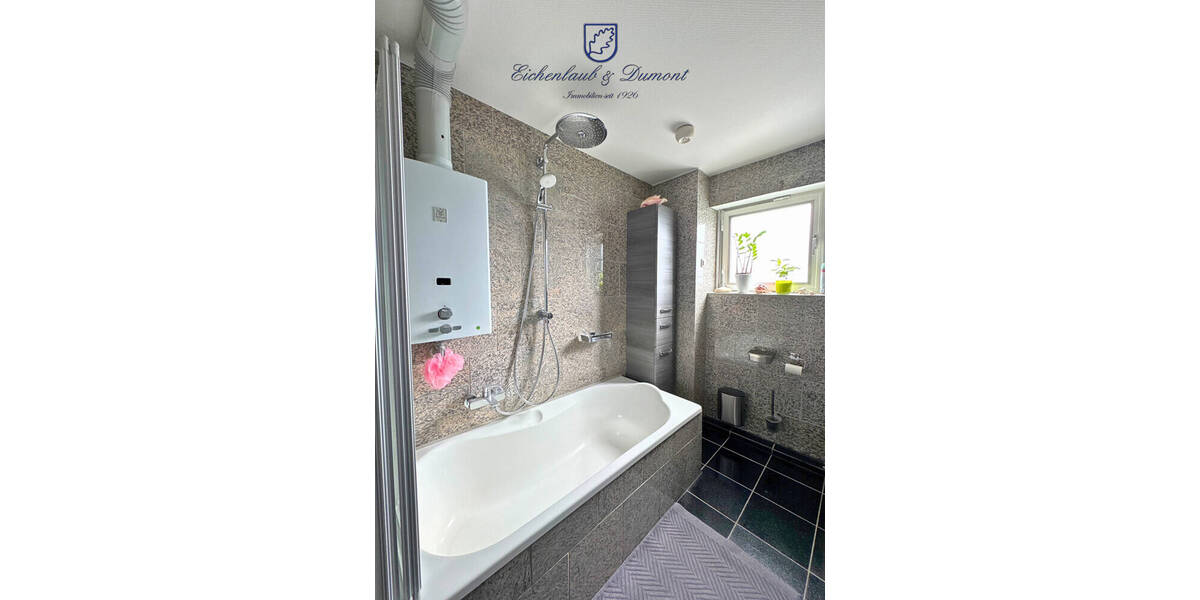 Mehrfamilienhaus, Wohnhaus Saarbrücken / Brebach Brebach-Fechingen - 9 Zimmer, 221 m&sup2;, 469.000&euro; | Angebot:26247471