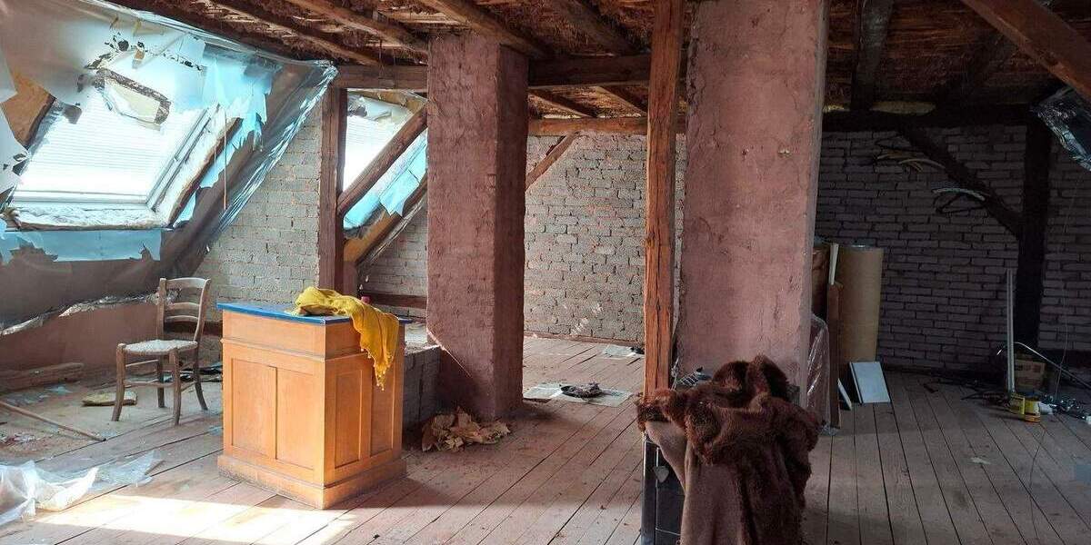 Einfamilienhaus Waldfischbach-Burgalben Burgalben - 6 Zimmer, 215.000&euro; | Angebot:25819100