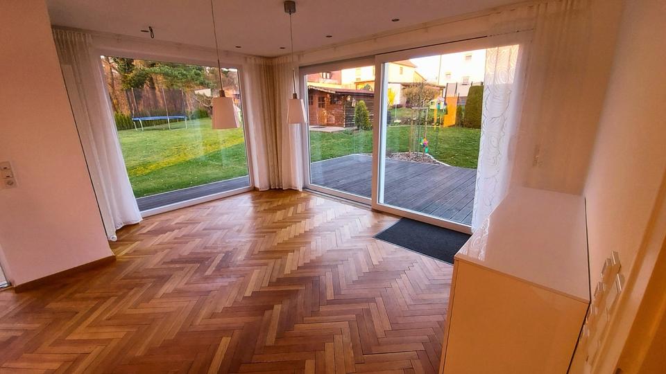 Einfamilienhaus Zweibrücken - 6 Zimmer, 131 m&sup2;, 449.000&euro; | Angebot:25944413