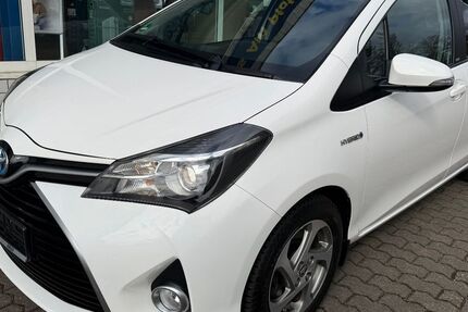 Toyota Yaris 72.000 km 12.300 &euro; Saarbrücken 66115