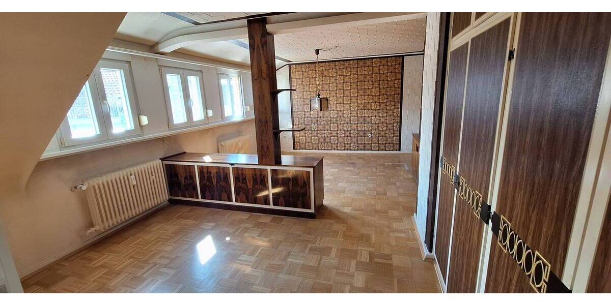 Etagenwohnung Zweibrücken - 4 Zimmer, 100 m&sup2;, 105.000&euro; | Angebot:26016126