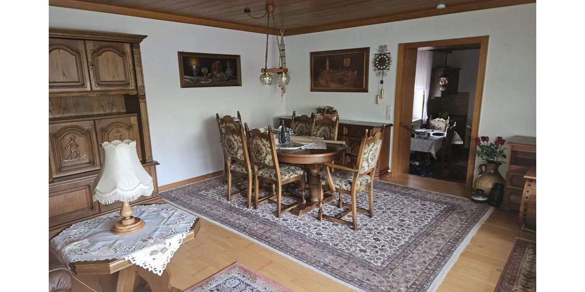 Mehrfamilienhaus, Wohnhaus Ottweiler - 6 Zimmer, 279.000&euro; | Angebot:25780473