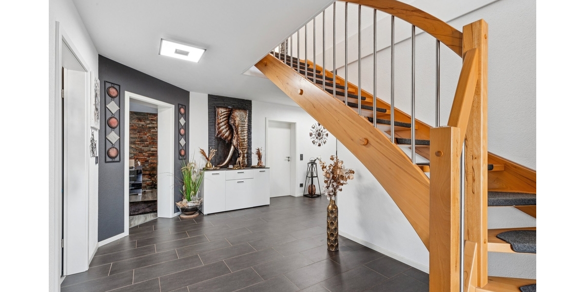 Reserviert Exklusive Stadtvilla in Thaleischweiler A+,Wärmepumpe, Jacuzzi & viele weitere Highlights - Einfamilienhaus Thaleischweiler-Fröschen Fröschen | Angebot:27267145