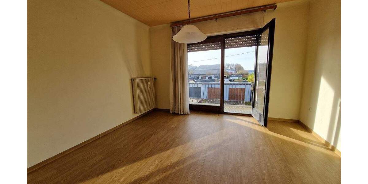 Reihenendhaus Tholey - 6 Zimmer, 137 m&sup2;, 159.000&euro; | Angebot:25730152