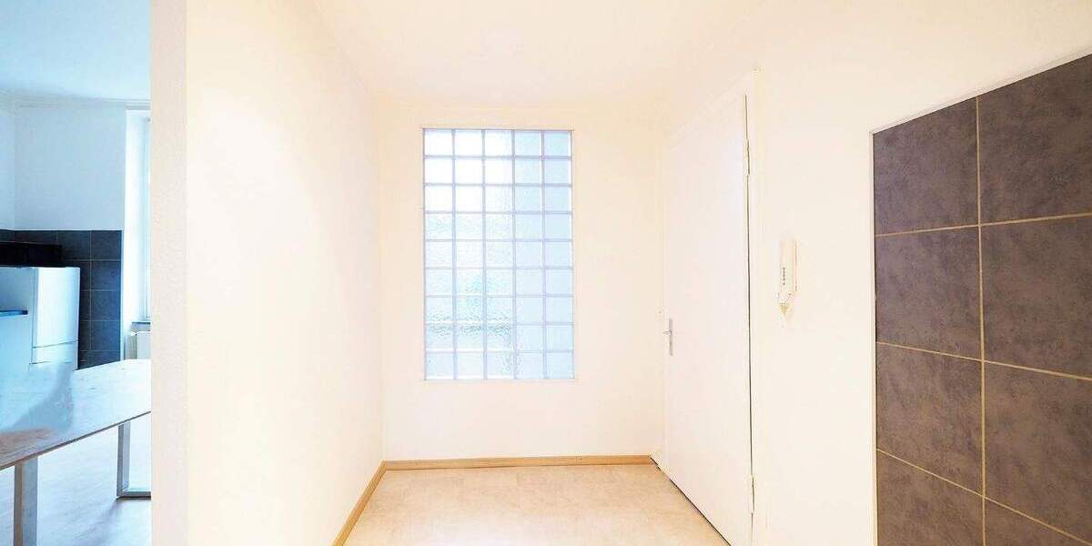 Etagenwohnung Sulzbach - 2 Zimmer, 75 m&sup2;, 550&euro; | Angebot:25675565