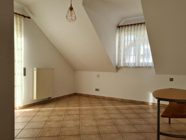 Exklusives neuwertiges Wohnhaus in schöner Stadtrandlage - Einfamilienhaus Homburg | Angebot:26882575