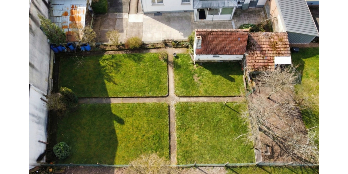 Einfamilienhaus Vinningen - 8 Zimmer, 155 m&sup2;, 195.000&euro; | Angebot:25691426