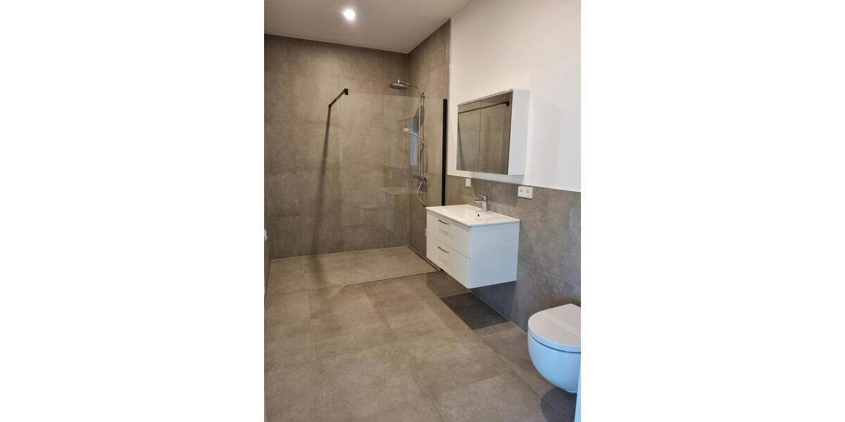 Einfamilienhaus Neunkirchen - 5 Zimmer, 162 m&sup2;, 1.990&euro; | Angebot:21587581