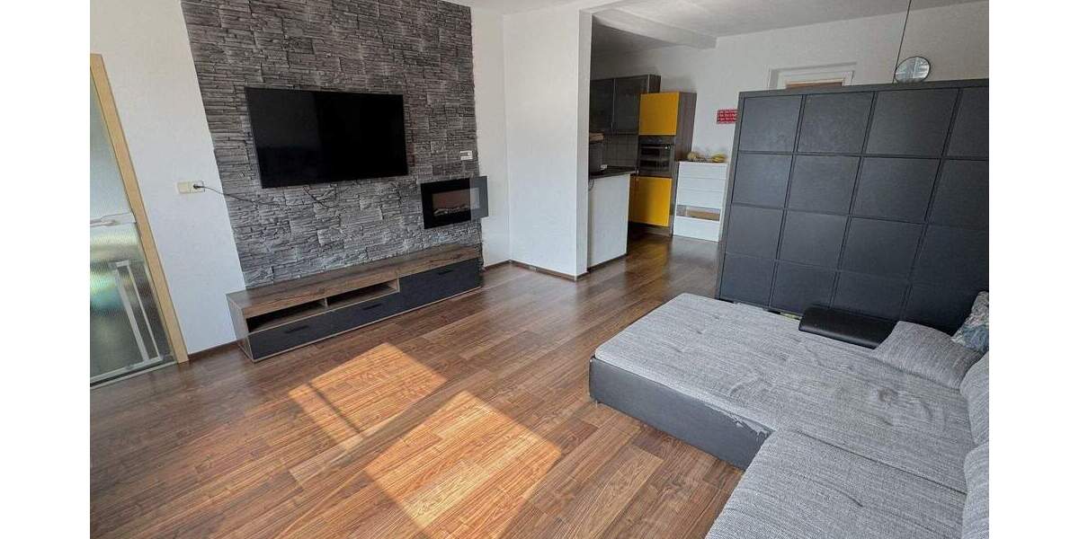 Etagenwohnung Neunkirchen/Saar Innenstadt - 3 Zimmer, 95 m&sup2;, 149.000&euro; | Angebot:25737024