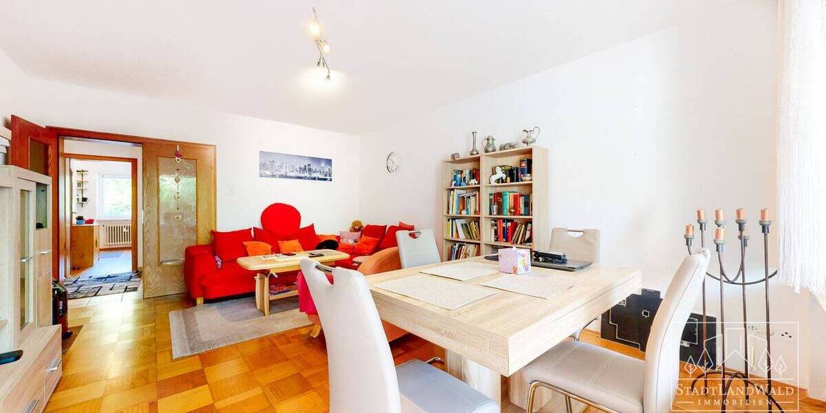 Etagenwohnung Pirmasens Innenstadt - 3 Zimmer, 88 m&sup2;, 125.000&euro; | Angebot:26723216
