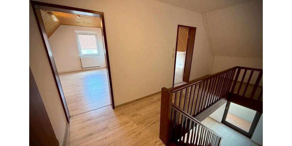Einfamilienhaus Rammelsbach - 9 Zimmer, 175 m&sup2;, 239.000&euro; | Angebot:26580330