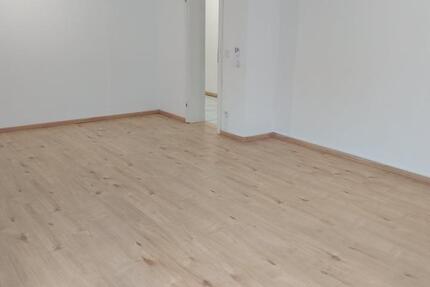Wohnung Neunkirchen - 6 Zimmer, 150 m&sup2;, 300.000&euro; | Angebot:25751840