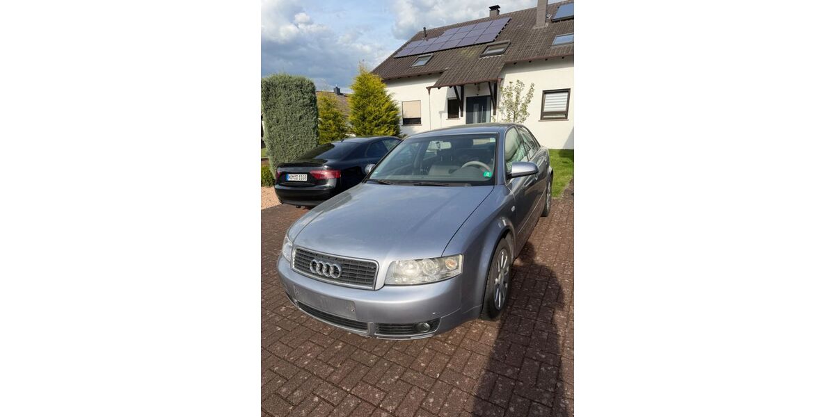 Audi A4 216.320 km 1.800 &euro; Bexbach 66450
