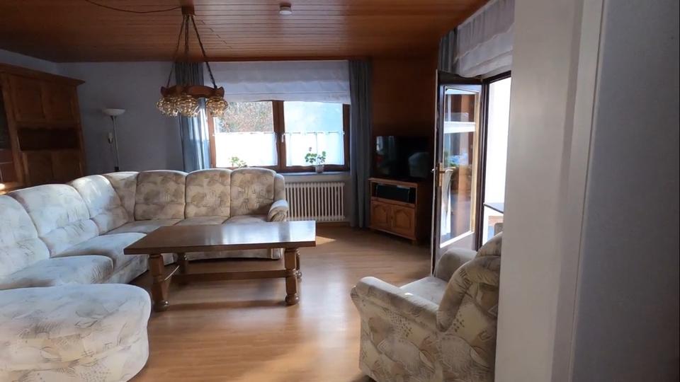 Einfamilienhaus Tholey - 5 Zimmer, 189 m&sup2;, 1.300&euro; | Angebot:24989496