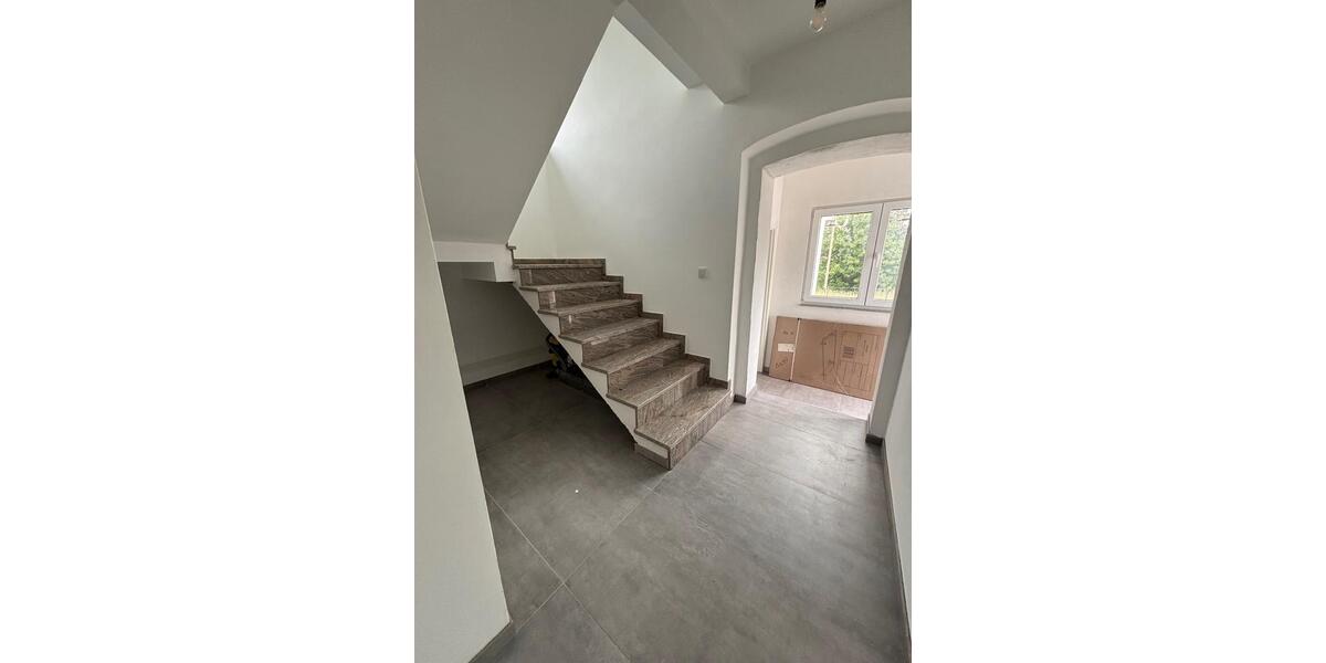 Einfamilienhaus Quierschied - 4.5 Zimmer, 119 m&sup2;, 275.000&euro; | Angebot:23382078