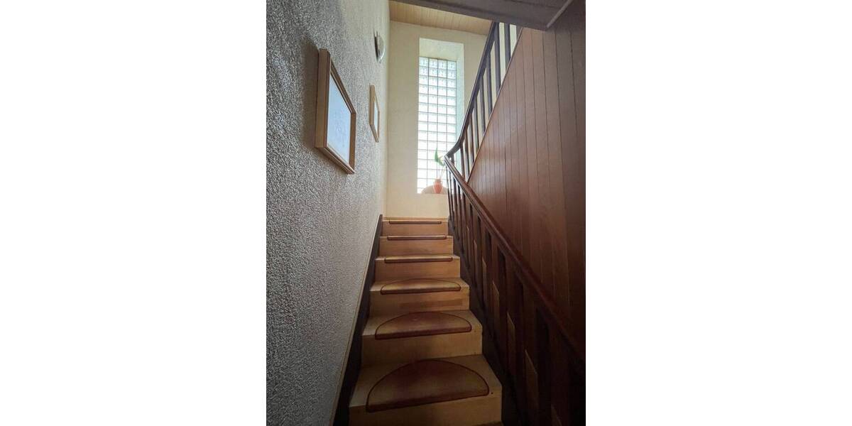 Mehrfamilienhaus, Wohnhaus Contwig - 8 Zimmer, 211 m&sup2;, 259.000&euro; | Angebot:26156071