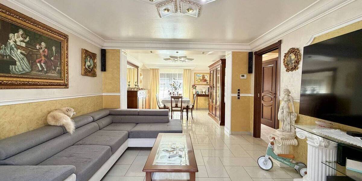 Einfamilienhaus Spiesen-Elversberg Spiesen - 8 Zimmer, 190 m&sup2;, 365.000&euro; | Angebot:26260814