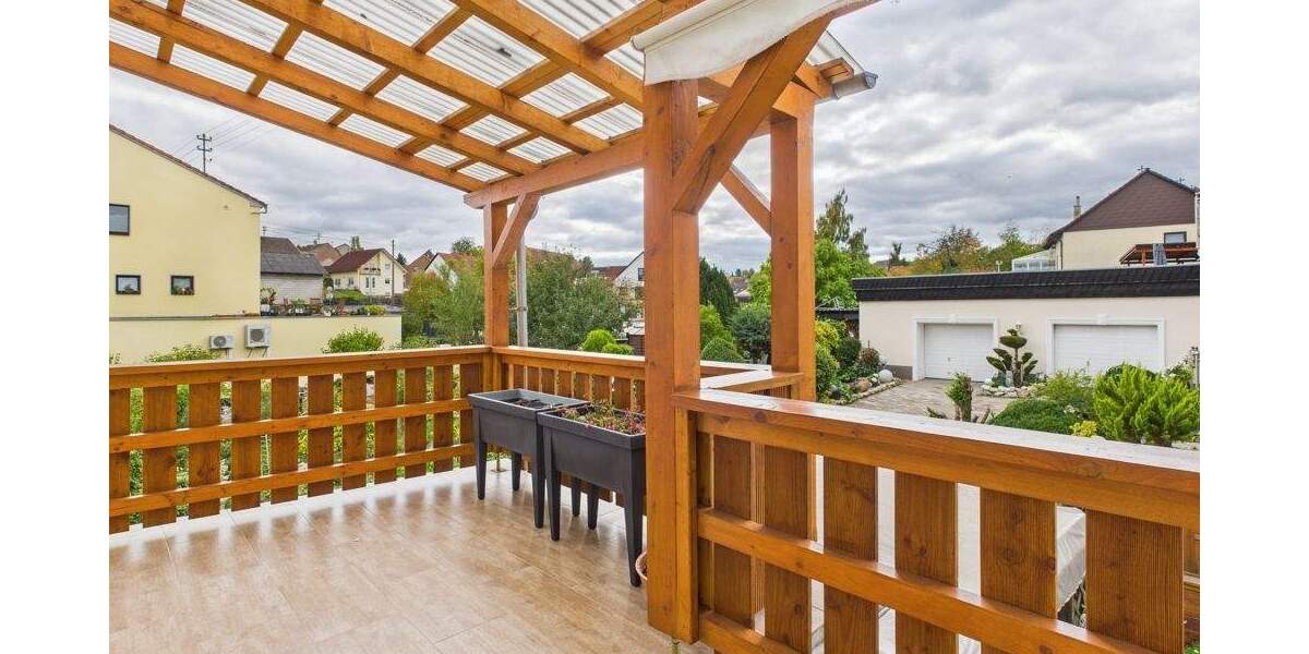 Mehrfamilienhaus, Wohnhaus Eppelborn / Wiesbach Wiesbach - 7 Zimmer, 239 m&sup2;, 195.000&euro; | Angebot:25687894