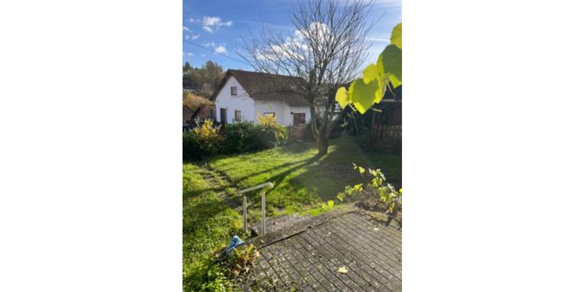 Hochparterre Saarbrücken Brebach-Fechingen - 3 Zimmer, 80 m&sup2;, 149.000&euro; | Angebot:25327206