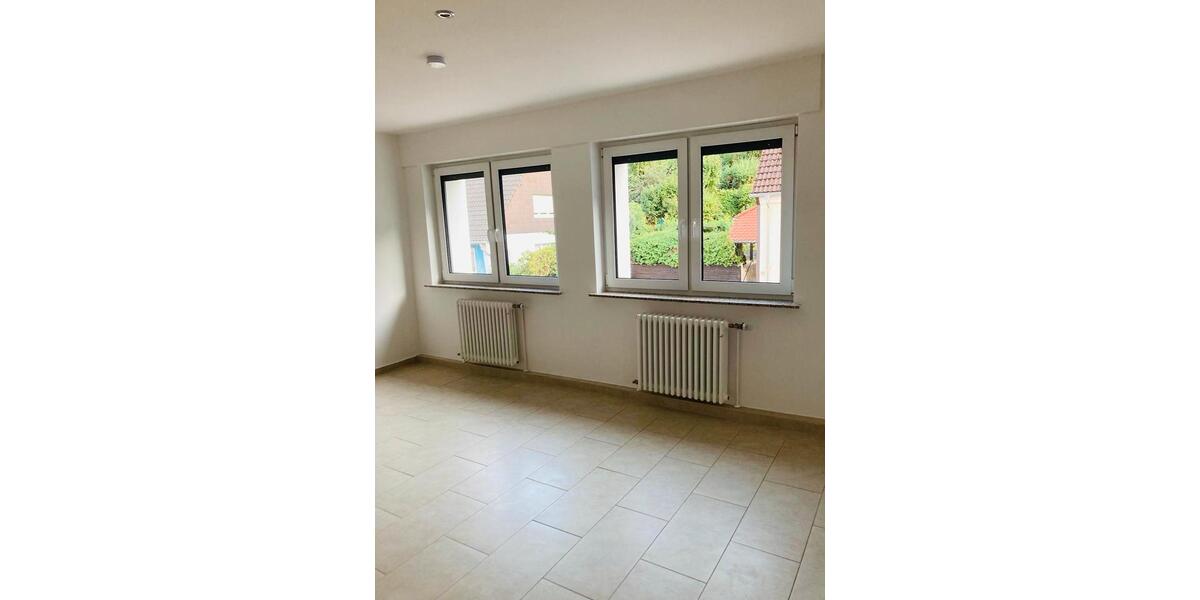 Etagenwohnung Sankt Ingbert - 3 Zimmer, 94 m&sup2;, 1.000&euro; | Angebot:25107138