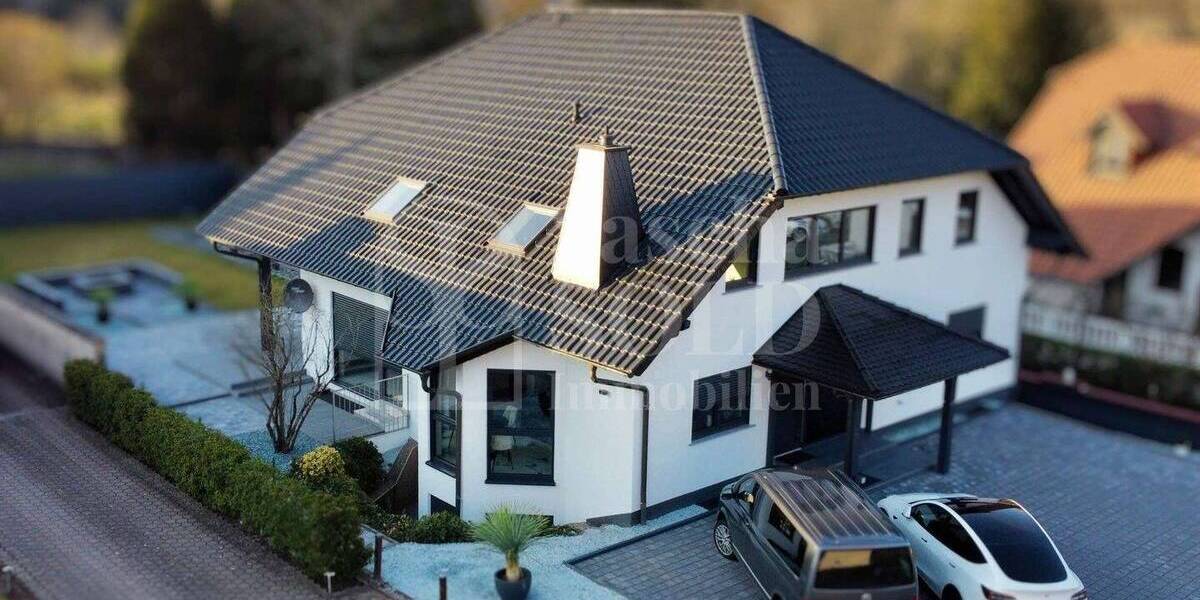 Luxuriöse Liegenschaft in Kirkel - mit Stellplätzen, Doppelgarage & Garten - keine Käuferprovision! - Villa Kirkel Kirkel-Neuhäusel | Angebot:26120749