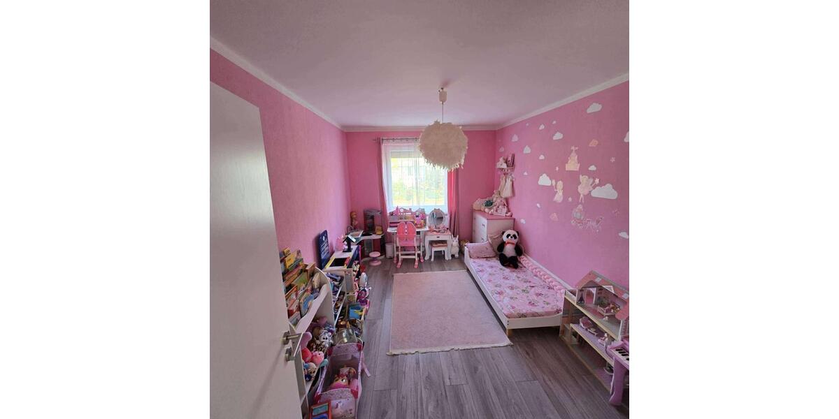 Mehrfamilienhaus, Wohnhaus Homburg - 9 Zimmer, 215 m&sup2;, 425.000&euro; | Angebot:25332382