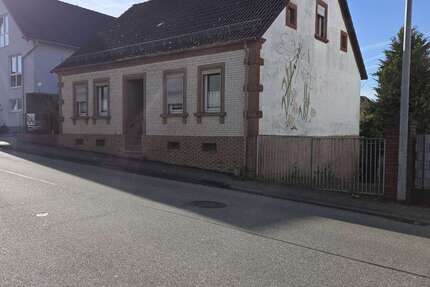 Haus Ramstein-Miesenbach Miesenbach - 6 Zimmer, 115 m&sup2;, 165.000&euro; | Angebot:23368551